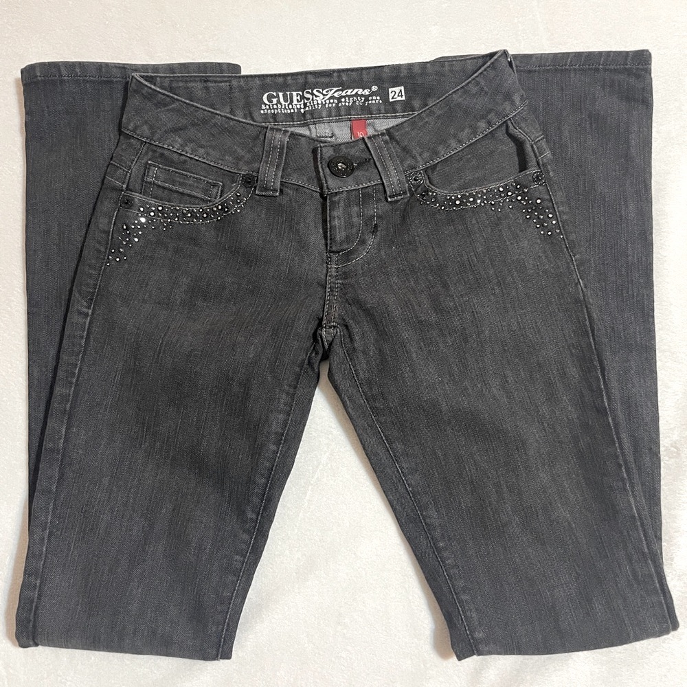 Guess “Daredevil-Boot” SIZE 24 dark gray low rise/bootcut, gunmetal/mirror studs